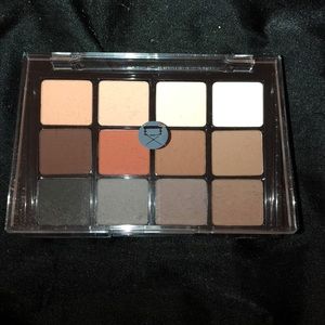 Brand new viseart palette